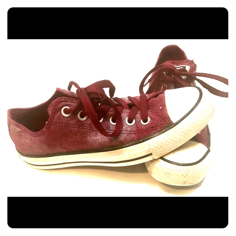 ⭐️Converse-Lo Tops⭐️